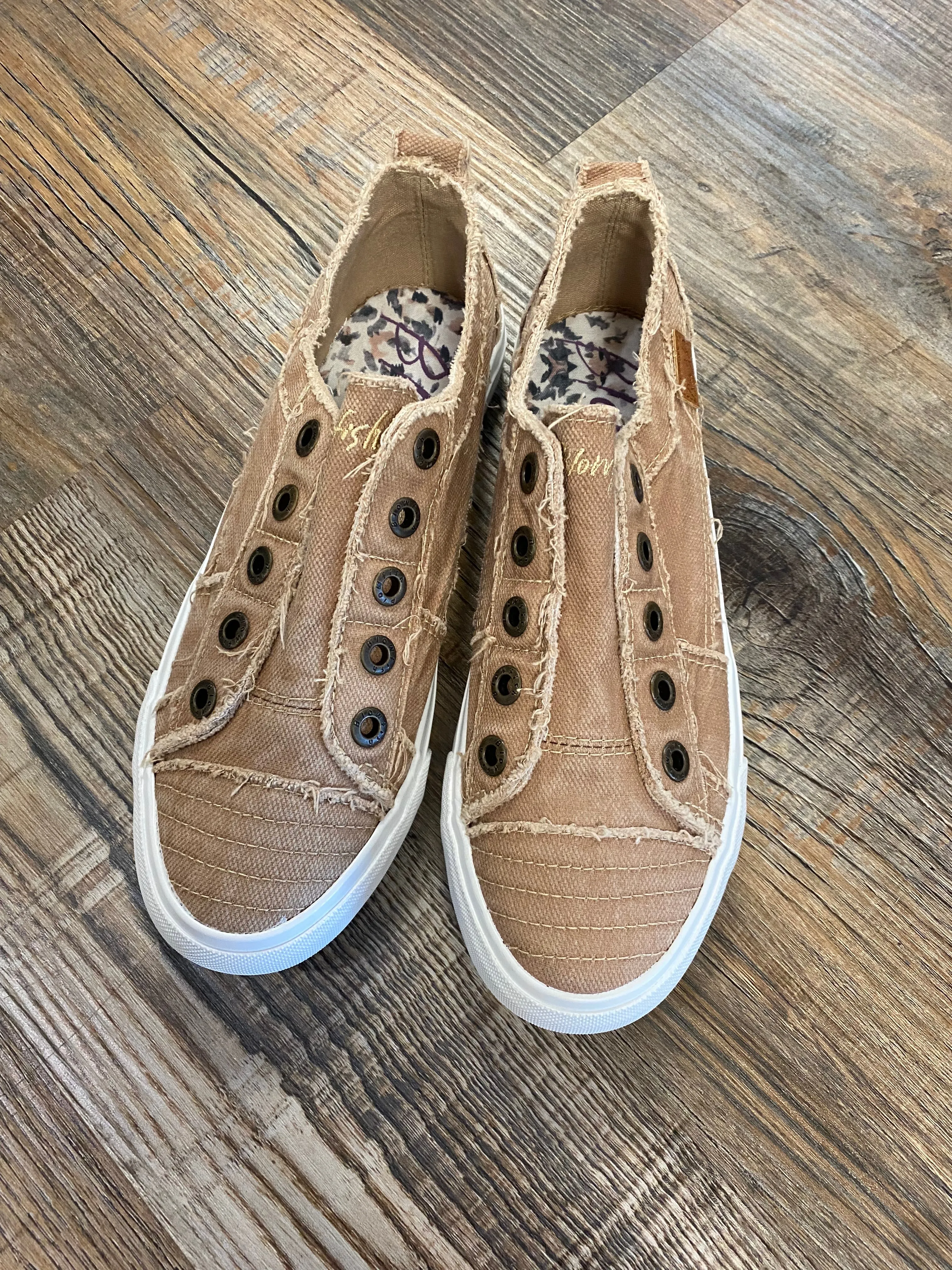 Blowfish- Desert Khaki Smoke Canvas