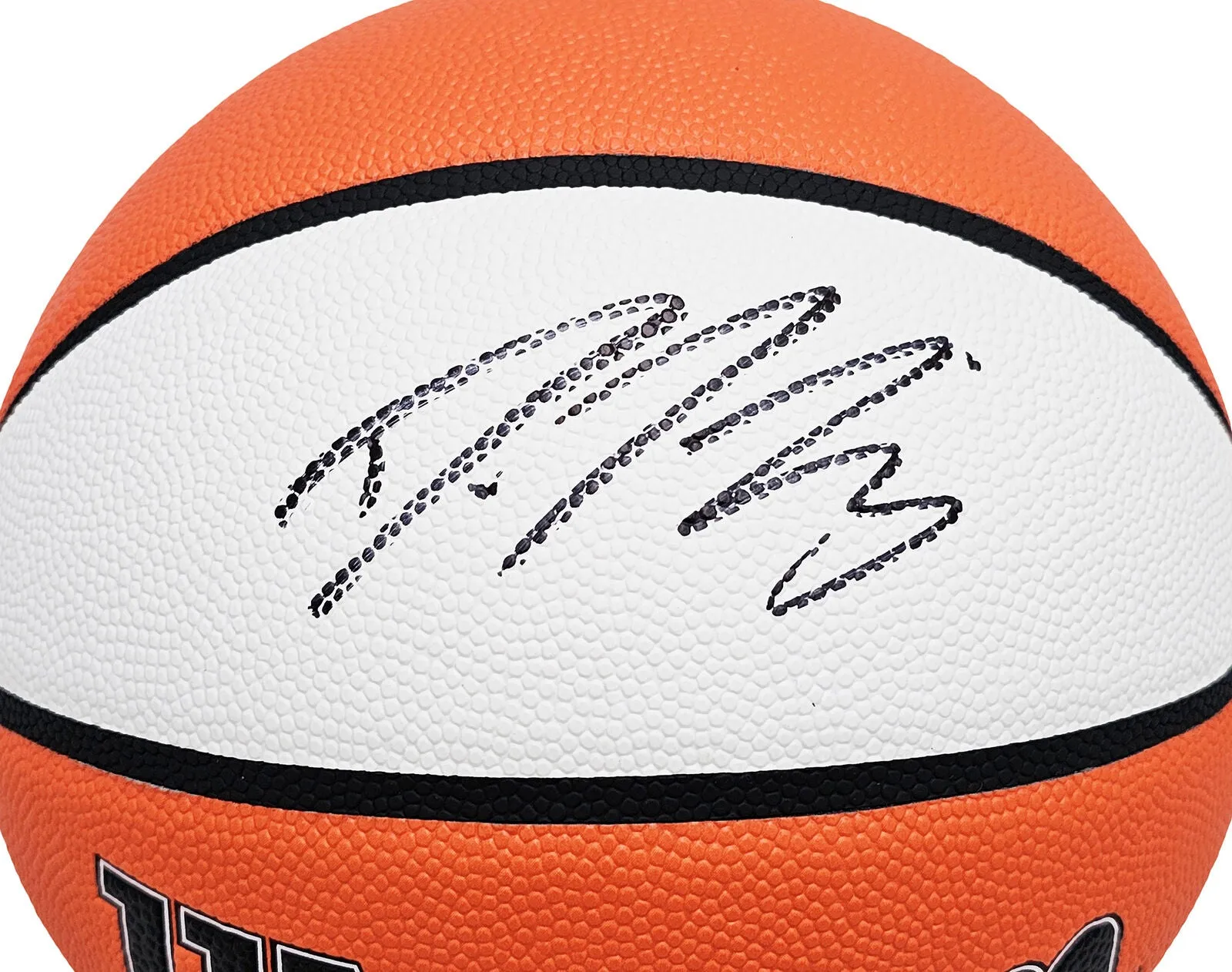DIANA TAURASI AUTOGRAPHED AUTHENTIC WHITE BASKETBALL MERCURY BECKETT QR 214839