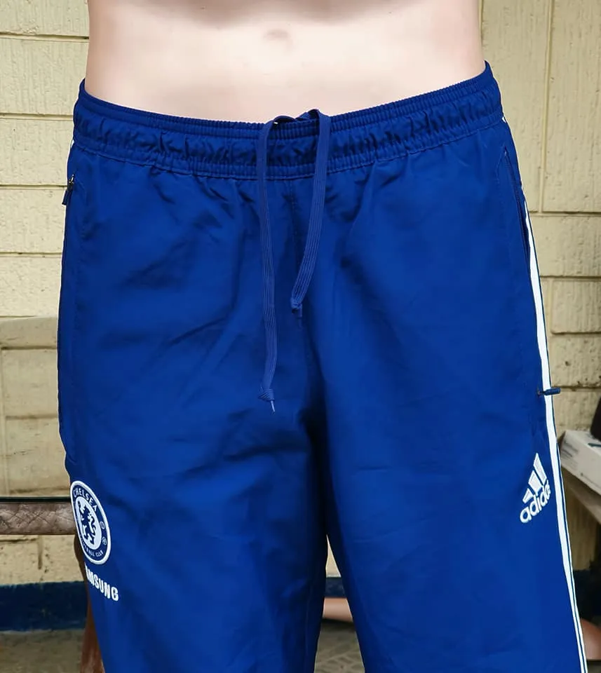 ENGLISH PREMIER CHELSEA 2014-2015 PREMIER & LEAGUE CUP CHAMPION PRESENTATION & TRAINING AUTHENTIC ADIDAS JOGGING PANTS MEDIUM UK SIZE 32"  MODEL G89710