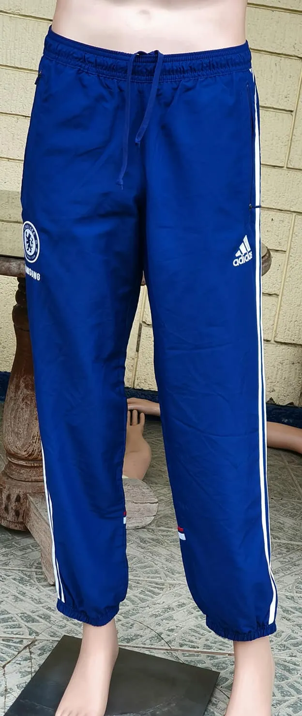 ENGLISH PREMIER CHELSEA 2014-2015 PREMIER & LEAGUE CUP CHAMPION PRESENTATION & TRAINING AUTHENTIC ADIDAS JOGGING PANTS MEDIUM UK SIZE 32"  MODEL G89710