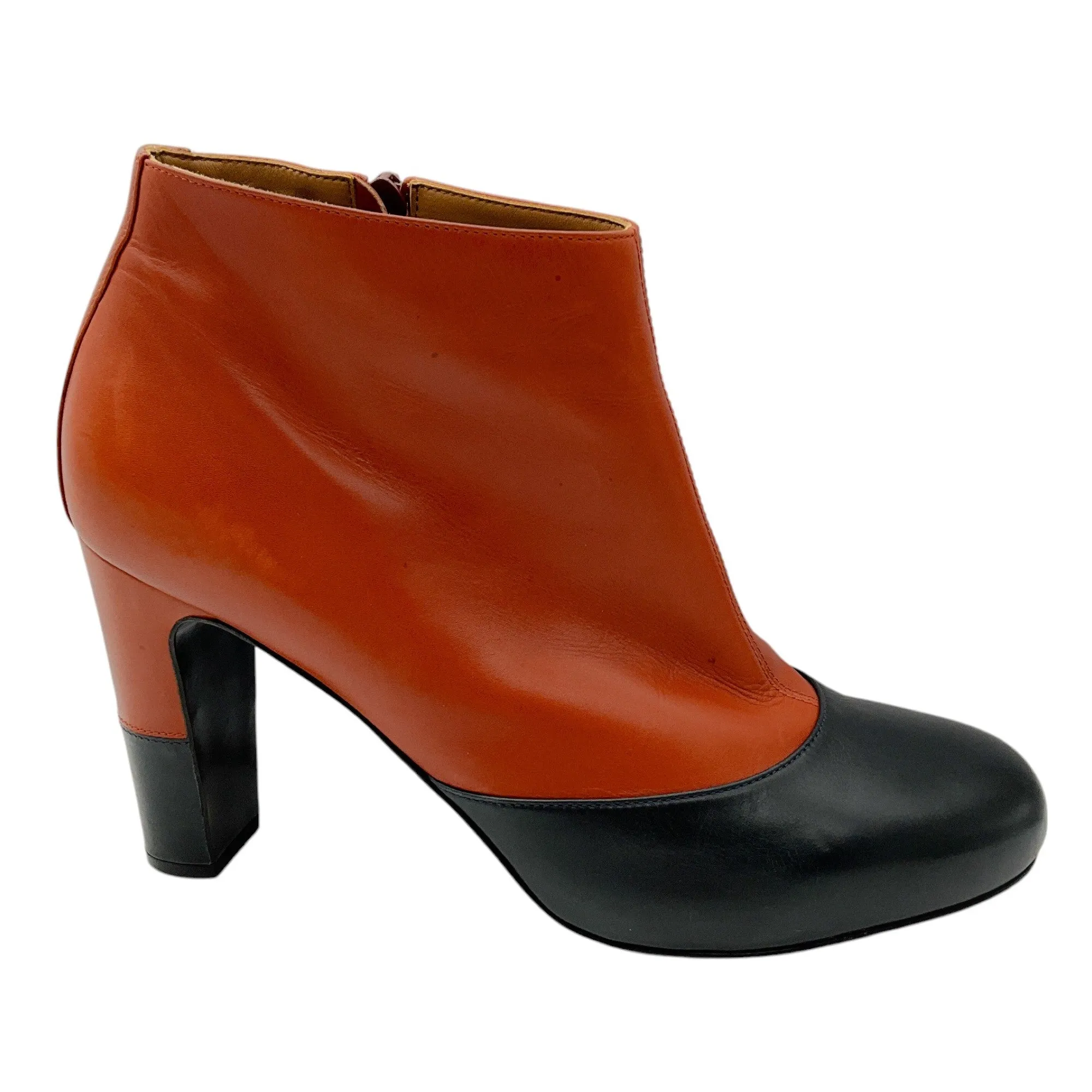 Hermes Brown / Black Two-Tone Round Toe Leather Ankle Booties
