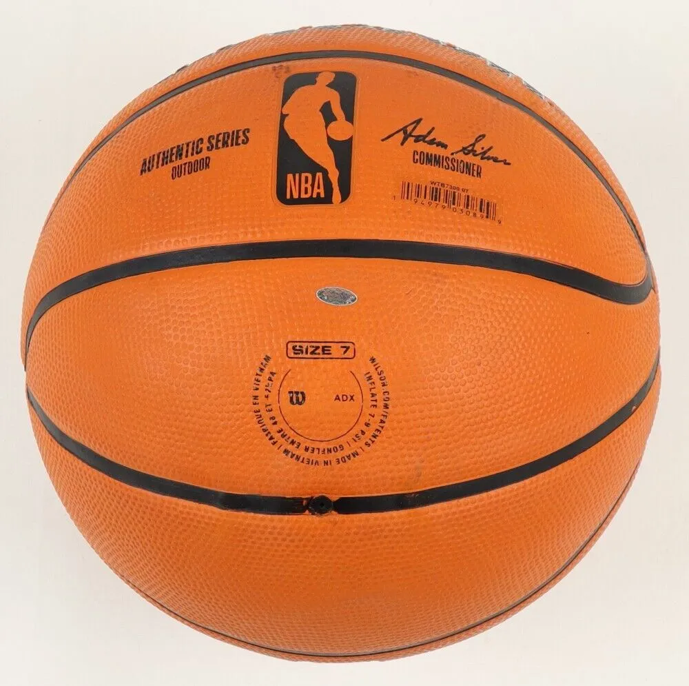 Horace Grant Signed Basketball "4xNBA Champ" (OKAuthentics) Bulls, Magic, Lakers