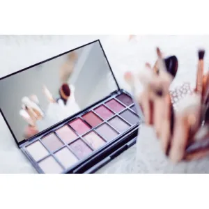 Master Your Makeup Monday, 12 October 2020