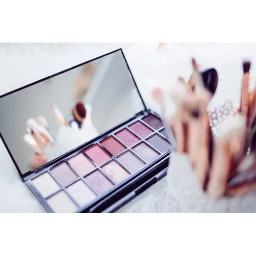 Master Your Makeup Monday, 12 October 2020