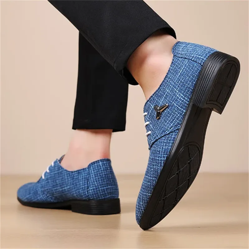 Men's Leisure Canvas Dress Shoes with Y-shaped Metal Trim