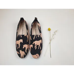 Obus x Radical Yes black slip on shoes with pink horse print size 41