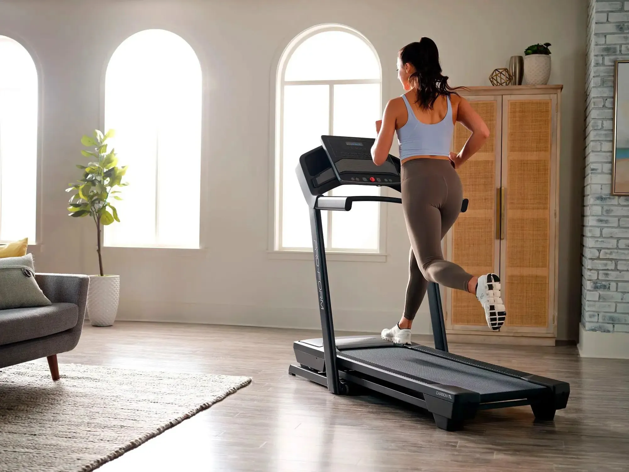 ProForm Carbon TL Treadmill - Black - new