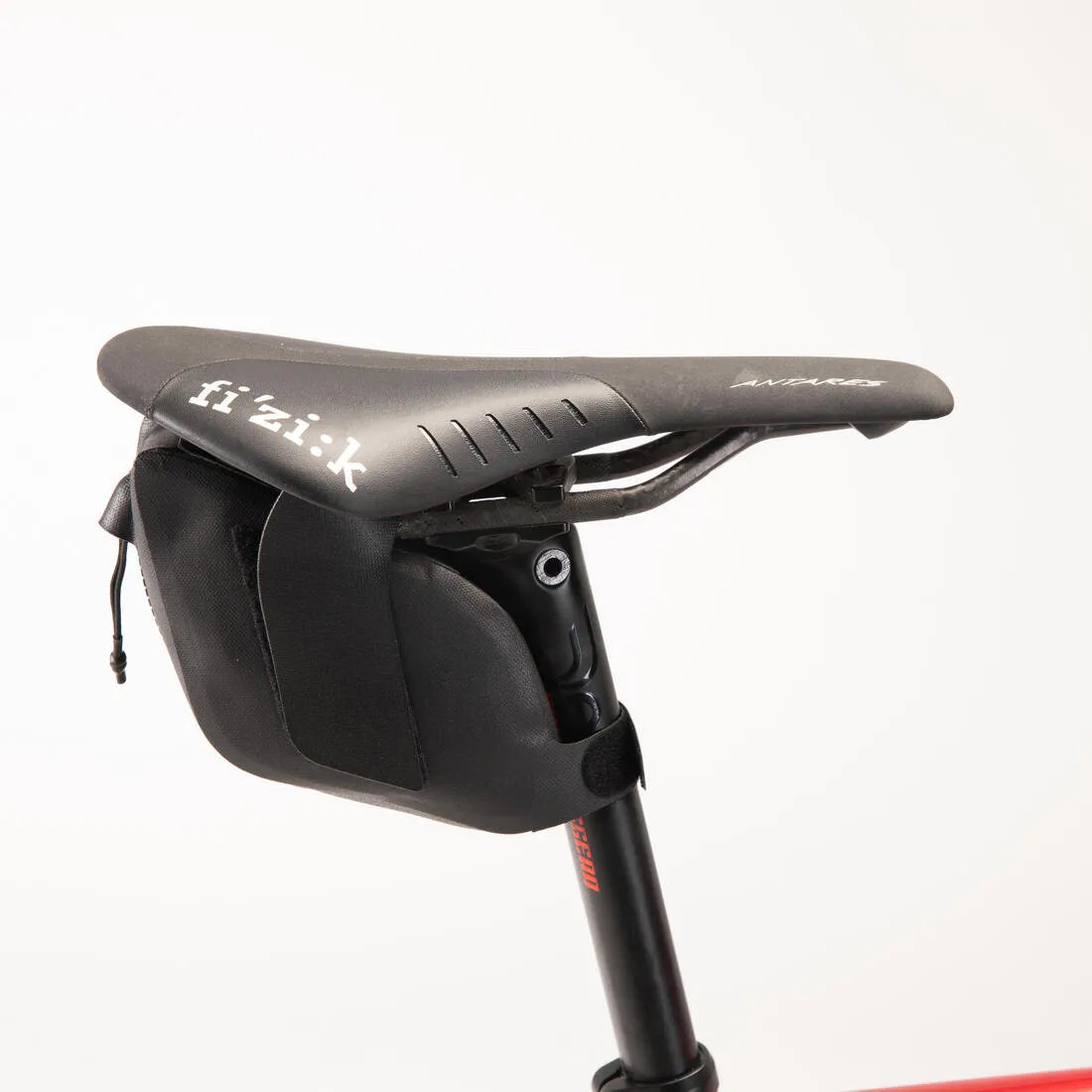 Saddle Bag Race M 0.6L - Black