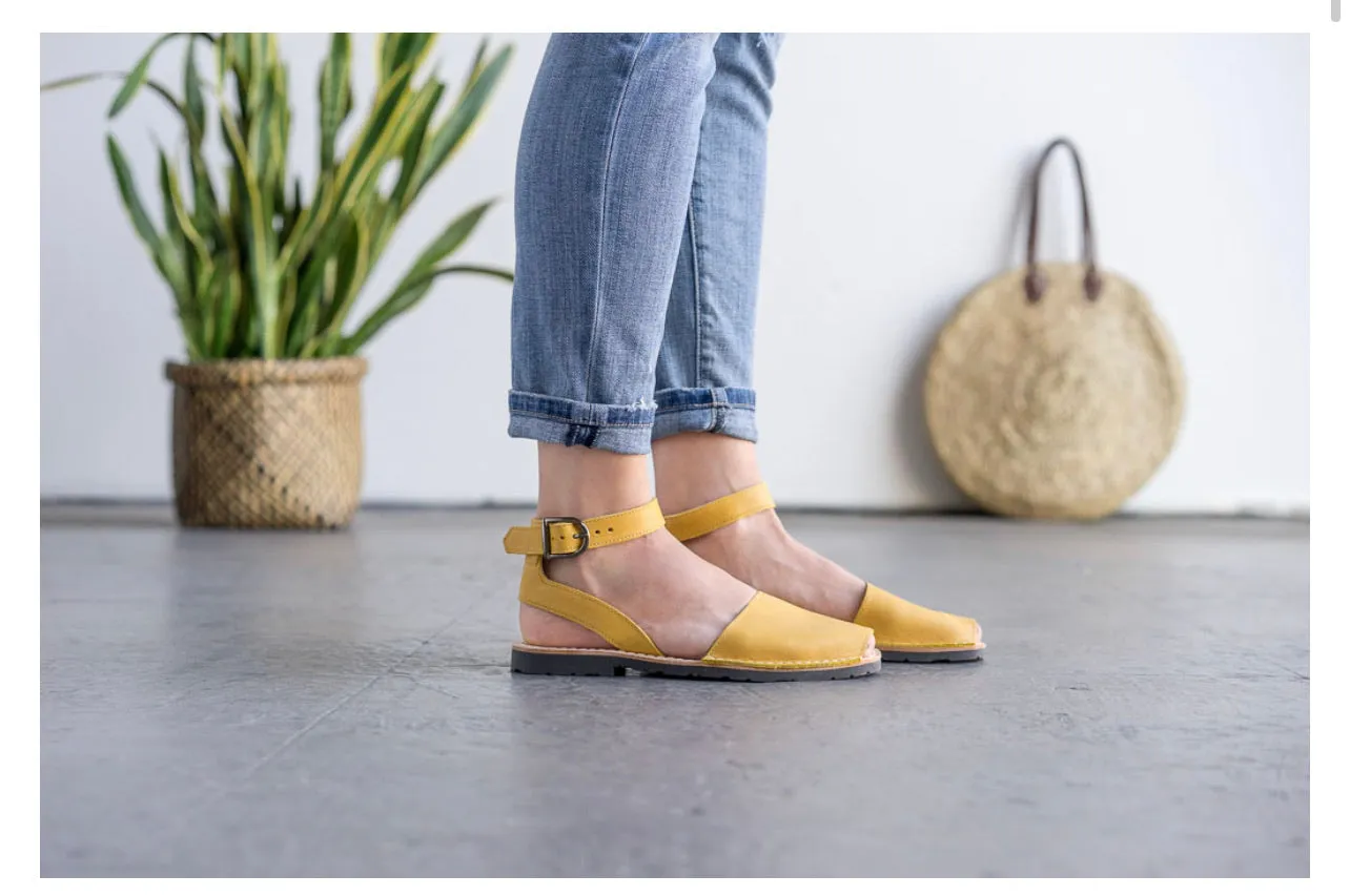 Saffron Ankle Pons