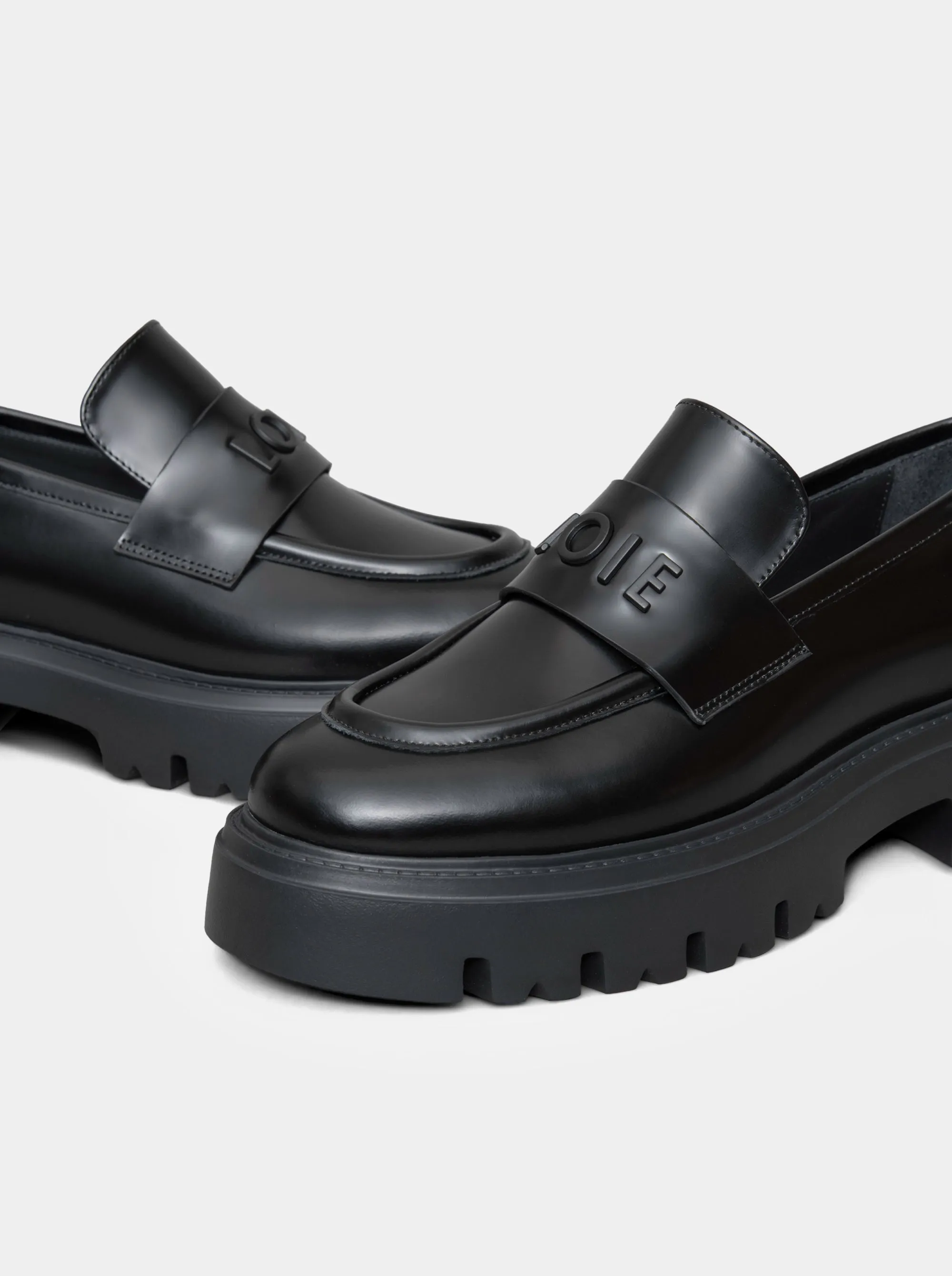 SANDERO BLACK SHOES