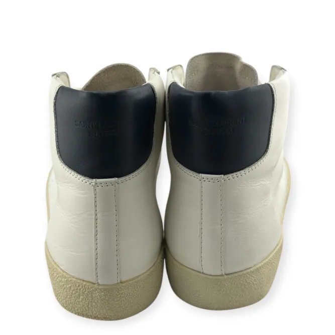 Shoes Sneakers
