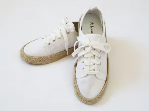 Skipper Shoes - White