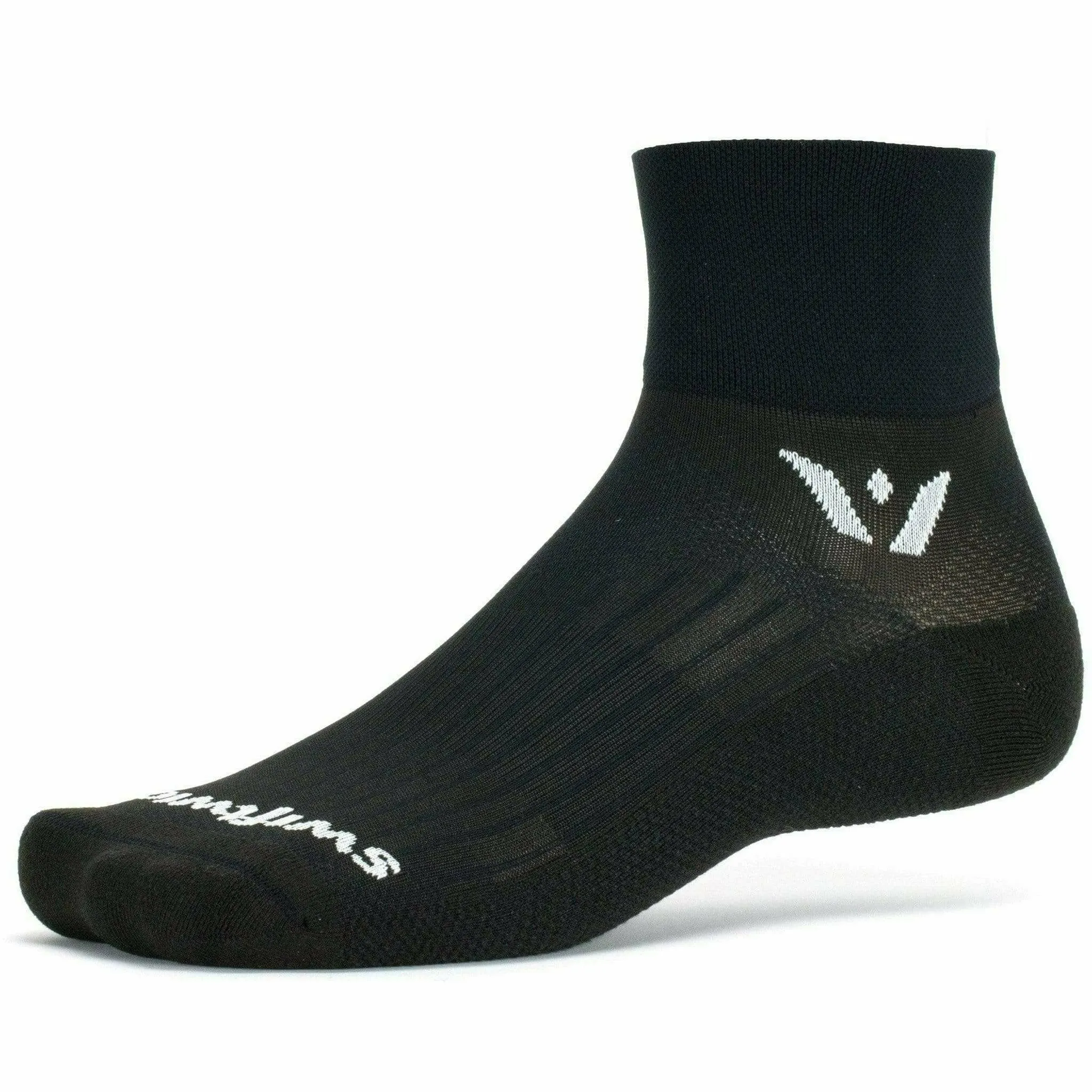Swiftwick Aspire Two Quarter Crew Socks