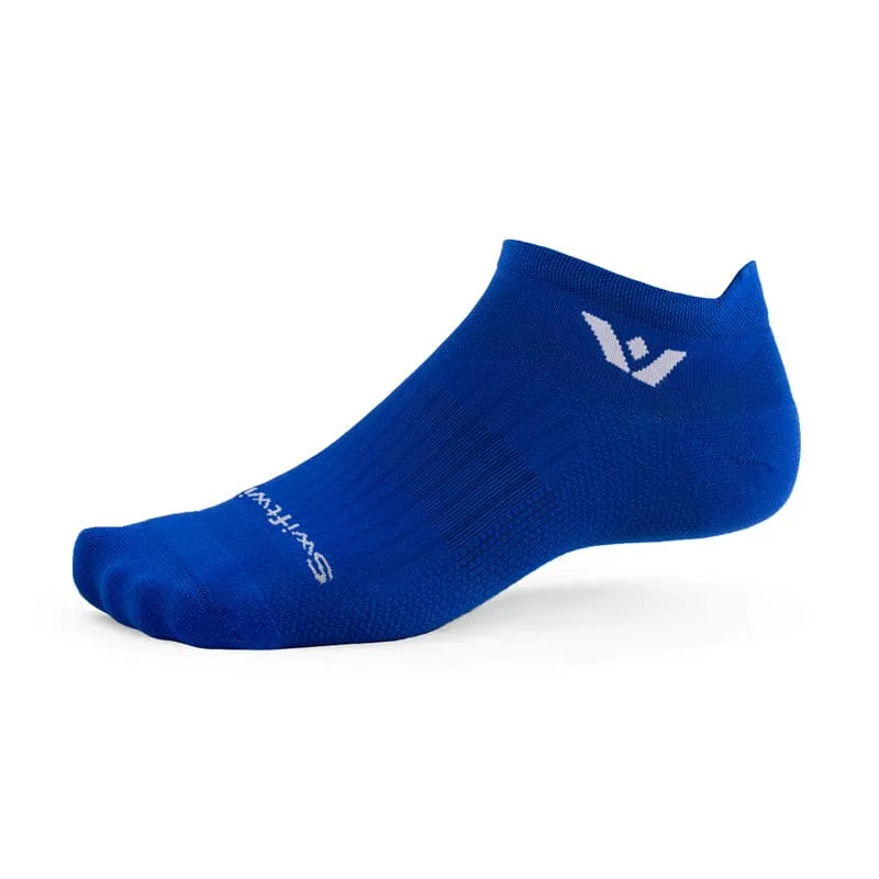 Swiftwick Aspire Zero No Show Socks