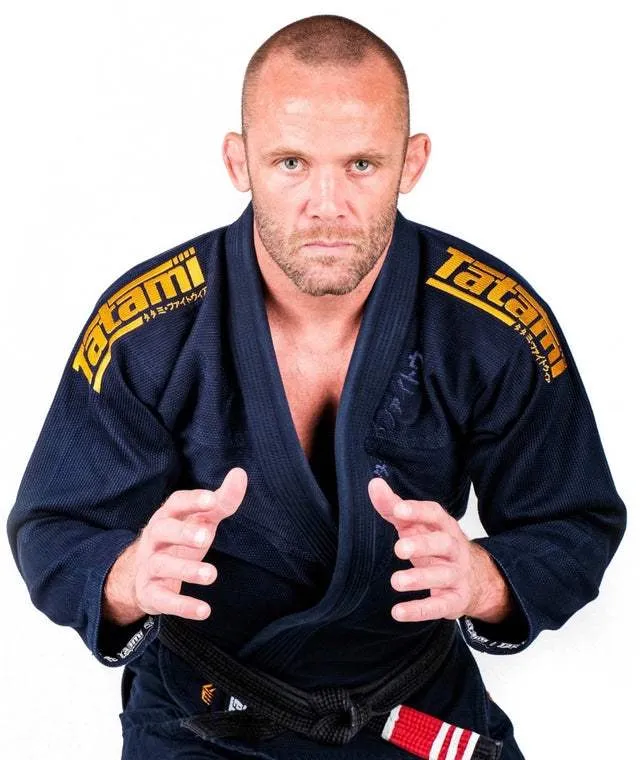 TATAMI® ESTILO BLACK LABEL GI | Lightweight Gi | Many Sizes | Premium Cotton Blend | Gi for Men/ Women for Martial Arts Training and Fight - A0 A1 A2 A3 A4 A5|
