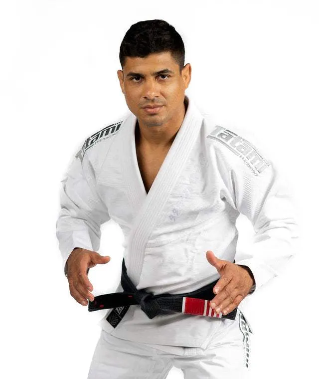 TATAMI® ESTILO BLACK LABEL GI | Lightweight Gi | Many Sizes | Premium Cotton Blend | Gi for Men/ Women for Martial Arts Training and Fight - A0 A1 A2 A3 A4 A5|