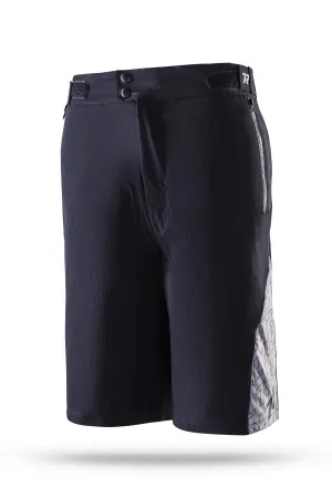 TITAN SHREDDER SHORTS BLACK