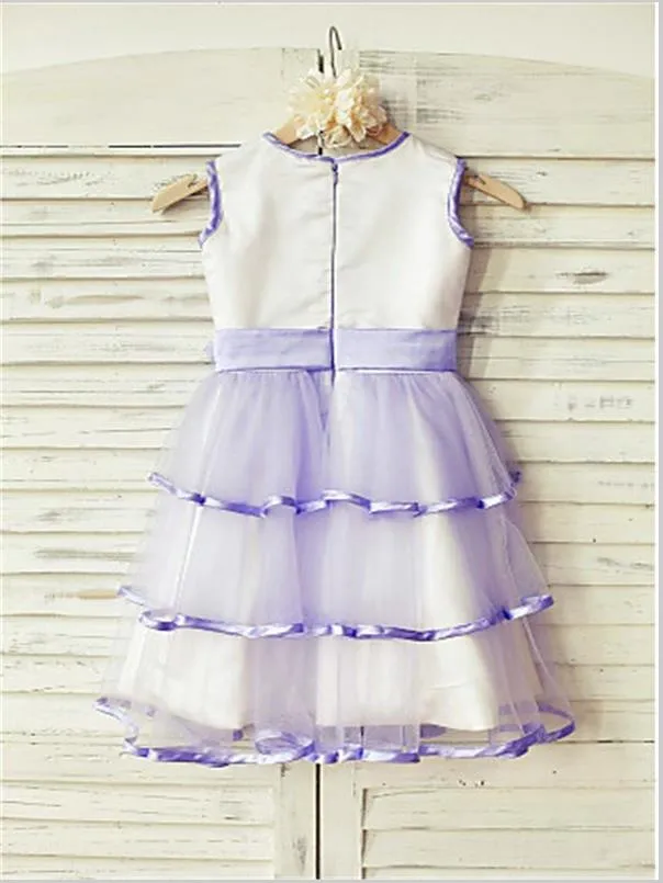 Tulle Princess Scoop Sleeveless Flower Girl Dresses Floor Length Dress With Hand-made Flower