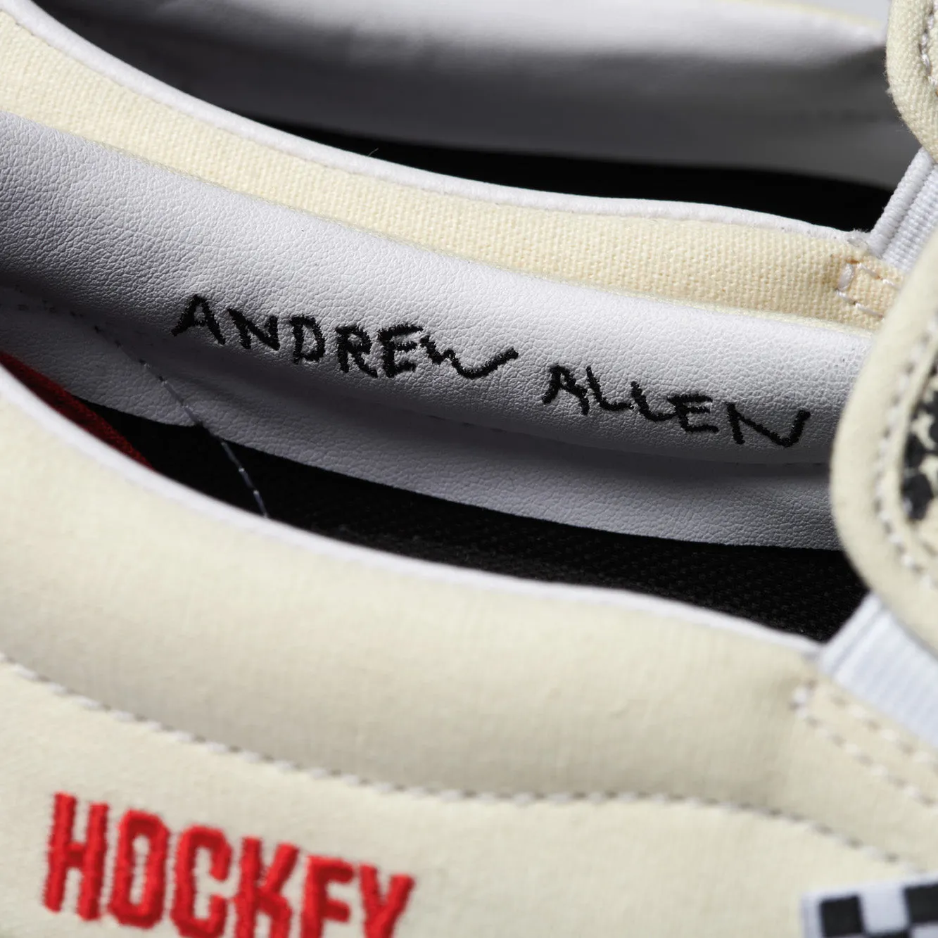 VANS X HOCKEY SKATE SLIP-ON - SNAKE SKIN