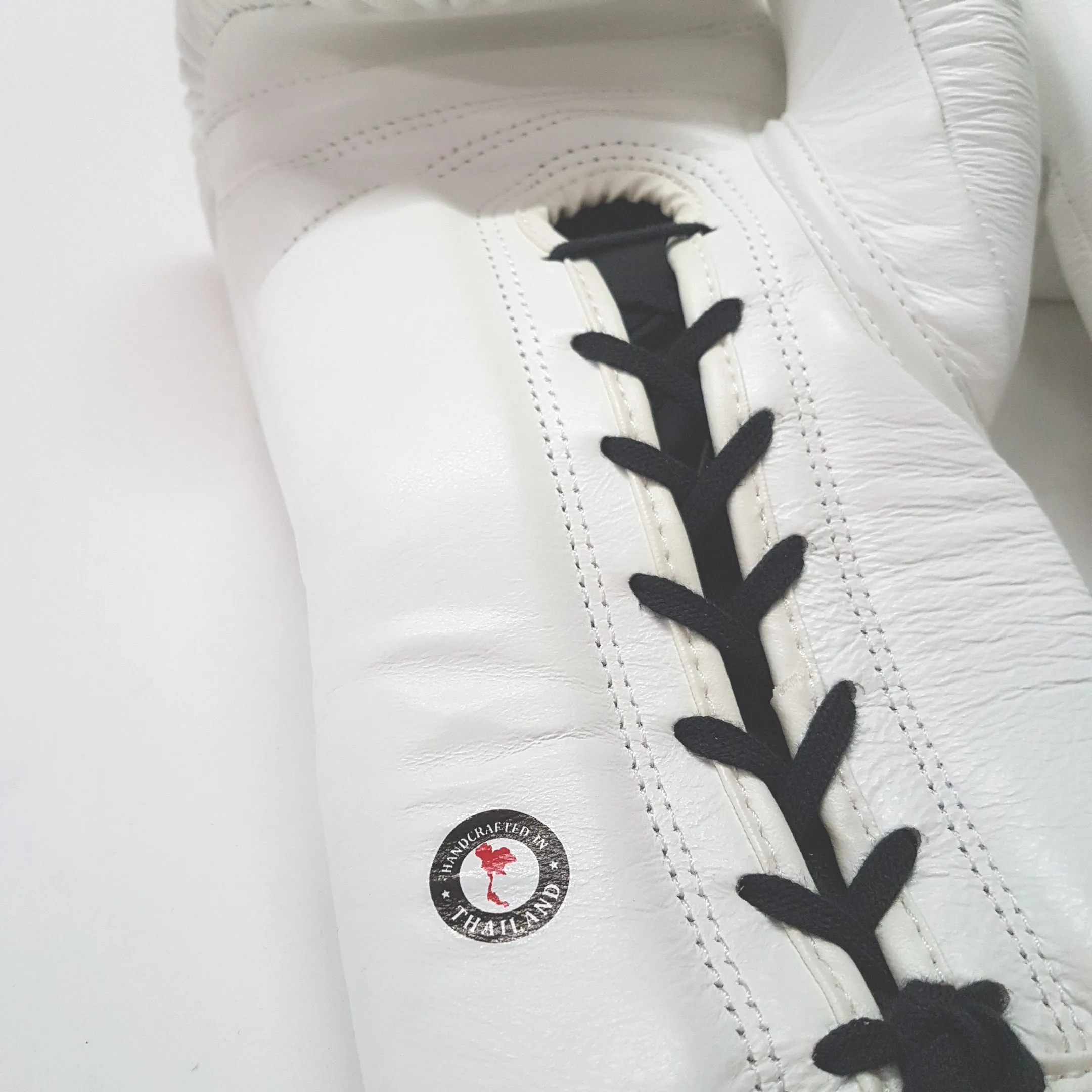 Windy Sport BGL Lace-Up Muay Thai Boxing Gloves White
