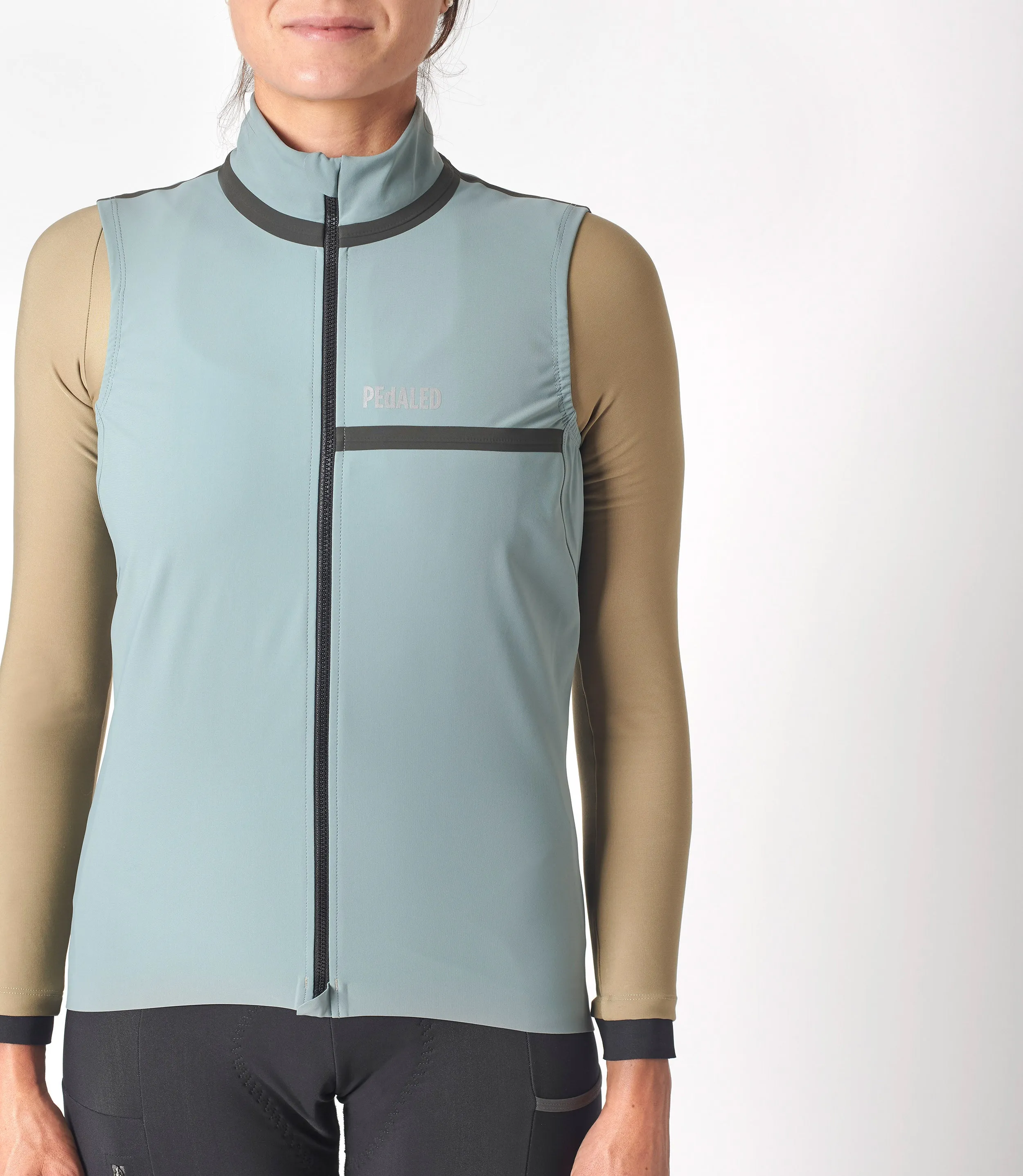 Woman - Odyssey waterproof vest in Stormy sea